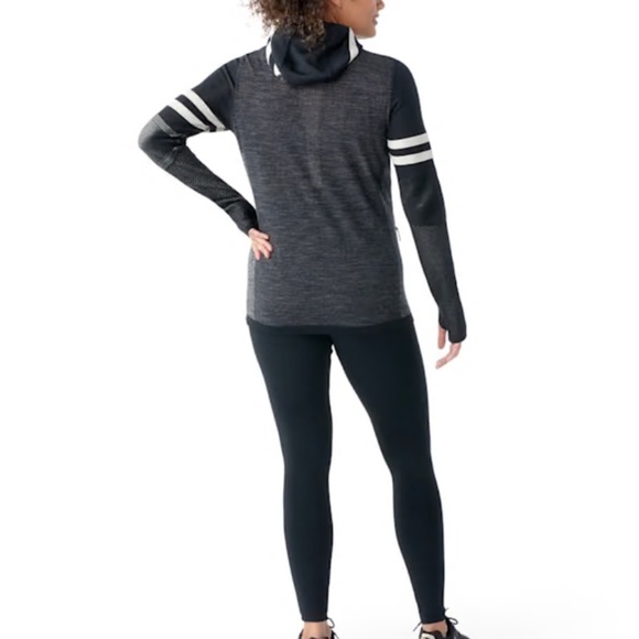 Smart Wool Women's Merino  Tech Pullover Hoodie Size M - Picture 2 of 9